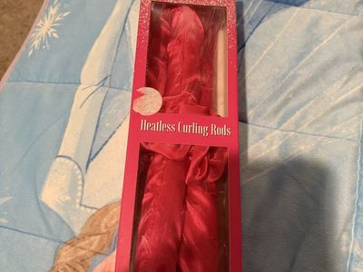 Wicked heatless curling rods comfy, and harmless for hair ( Glinda )