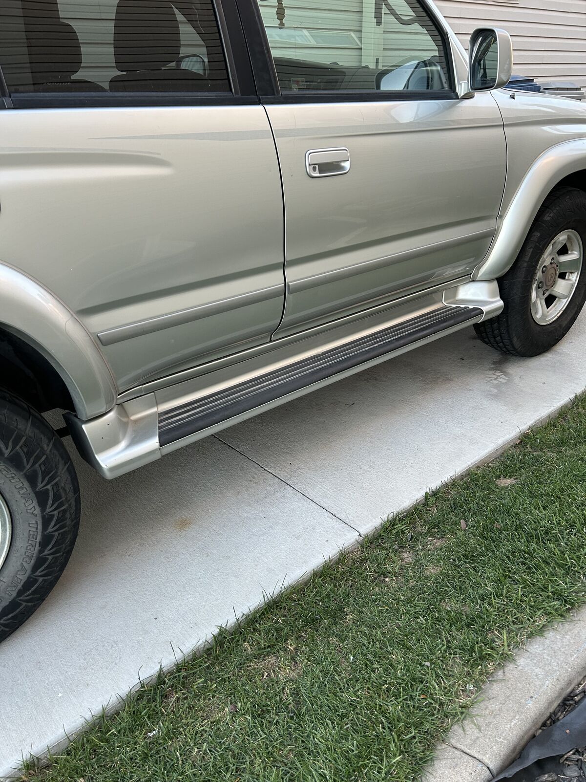 3rd Gen Toyota 4runner Rocker Steps