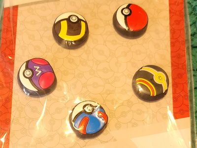 Crocs Pokémon Jibbitz Charms 5 pack Pokémon Balls