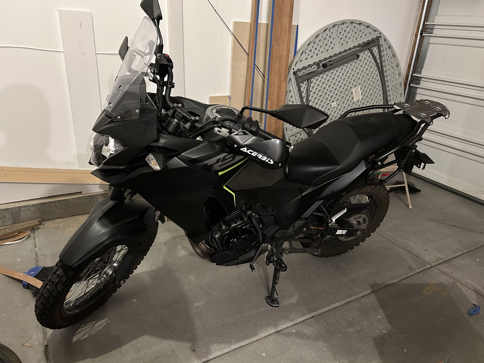 2019 Kawasaki Versys 300 - Loaded w/ Gear & Trailer! - 65+ MPG