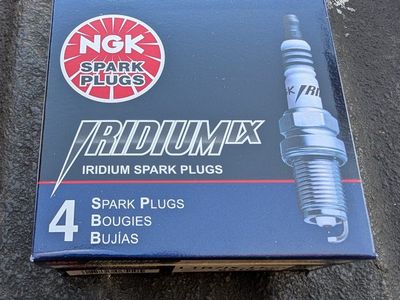 New NGK Iridium IX High Performance GM LS Spark Plugs
