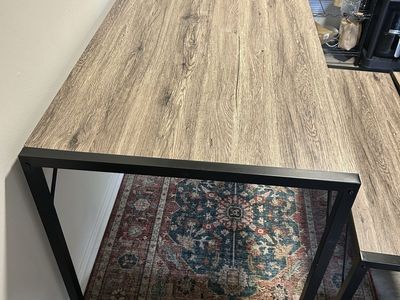 Kitchen table