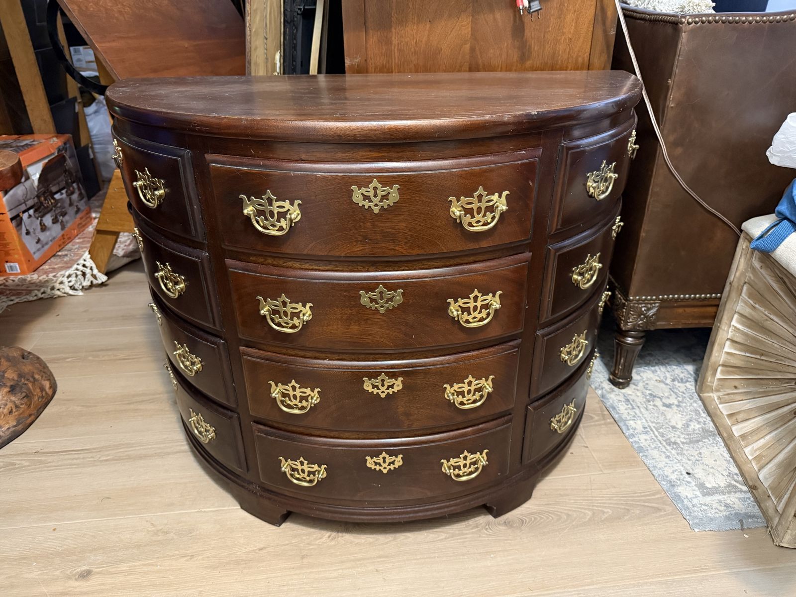 Boa front mahogany chip and dale