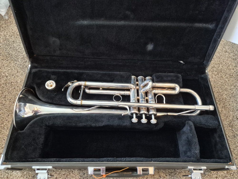 Yamaha Intermediate Trumpet with Guarantee