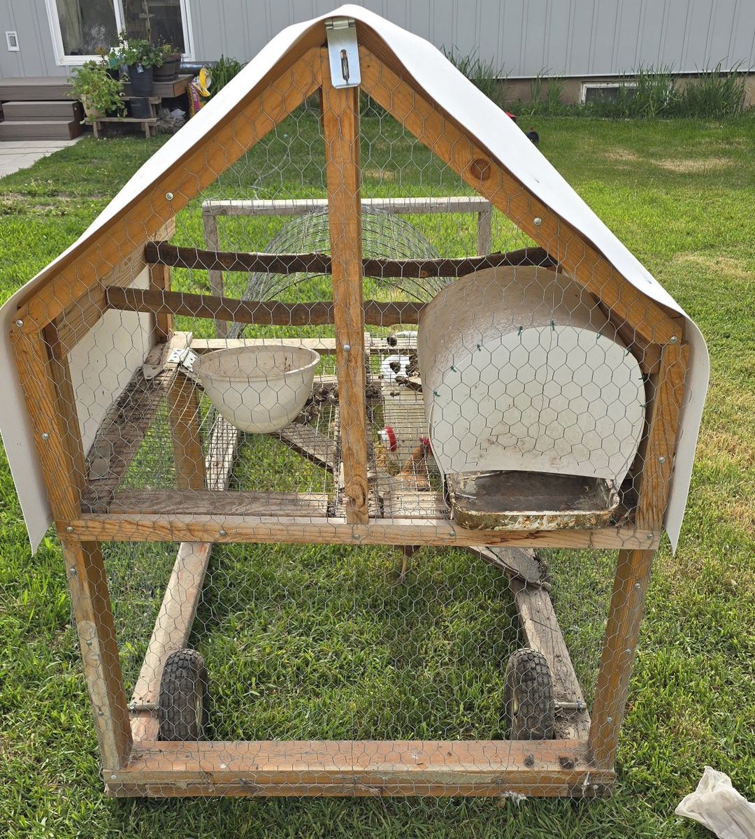 Main image 2