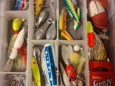 FISHING LURES AND WEIGHTS "A"