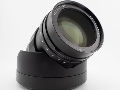 Voigtlander Nokton 42.5mm f0.95
