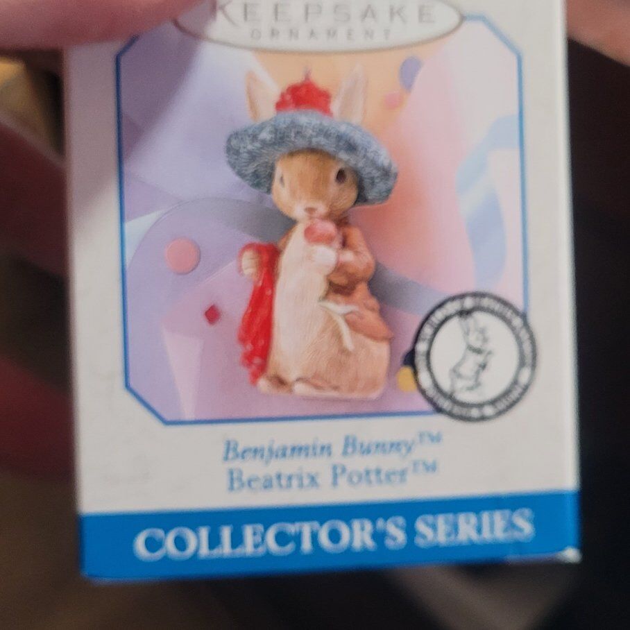 2 Hallmark gold crown betrix Potter ornaments