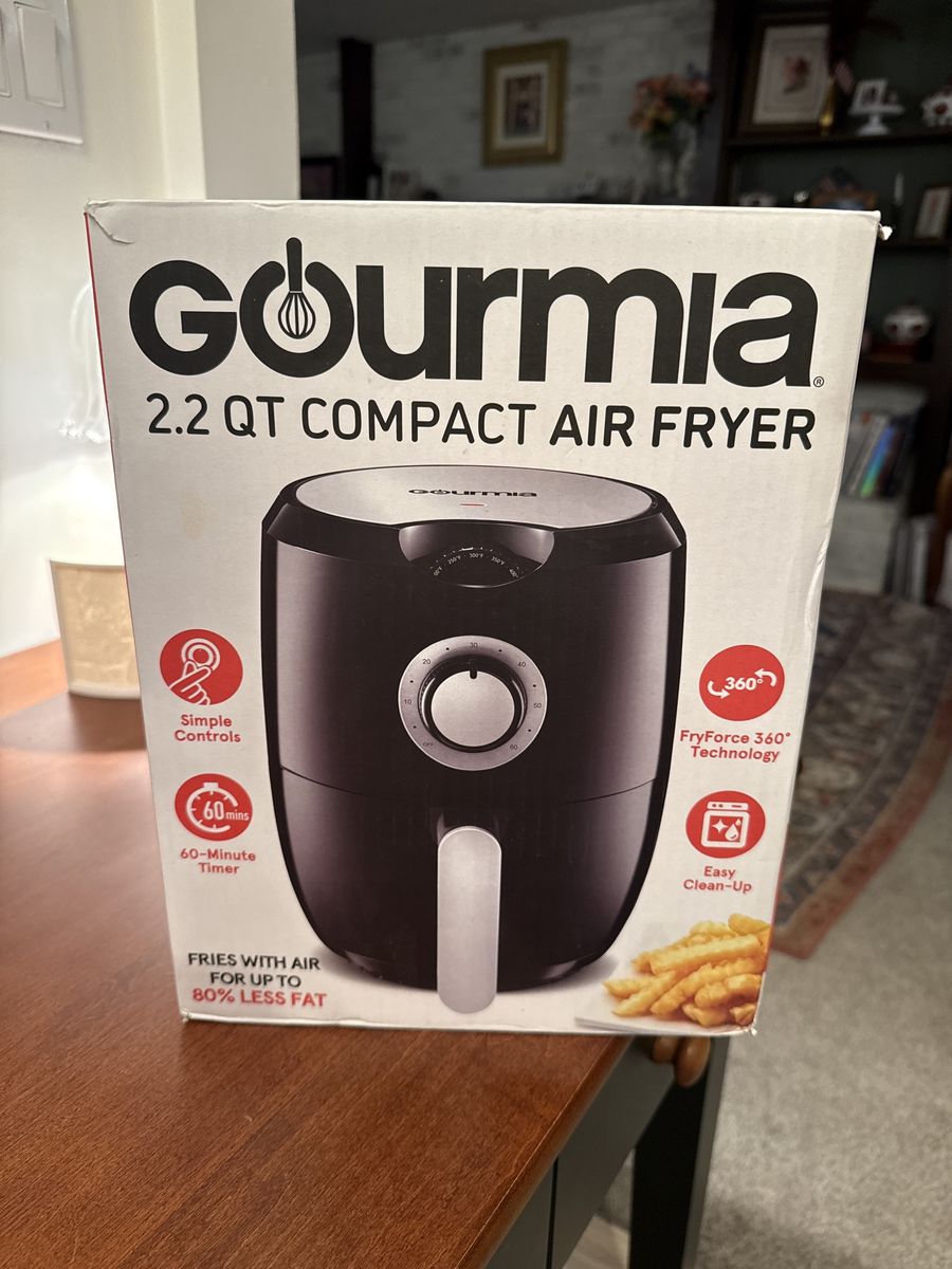 Gourmia 2.2 QT Compact Air Fryer with FryForce 360° Technology & 60-Min Timer