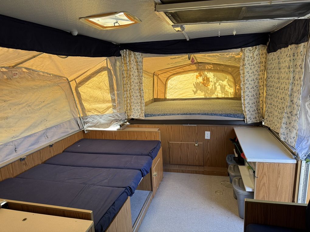 Main image 4