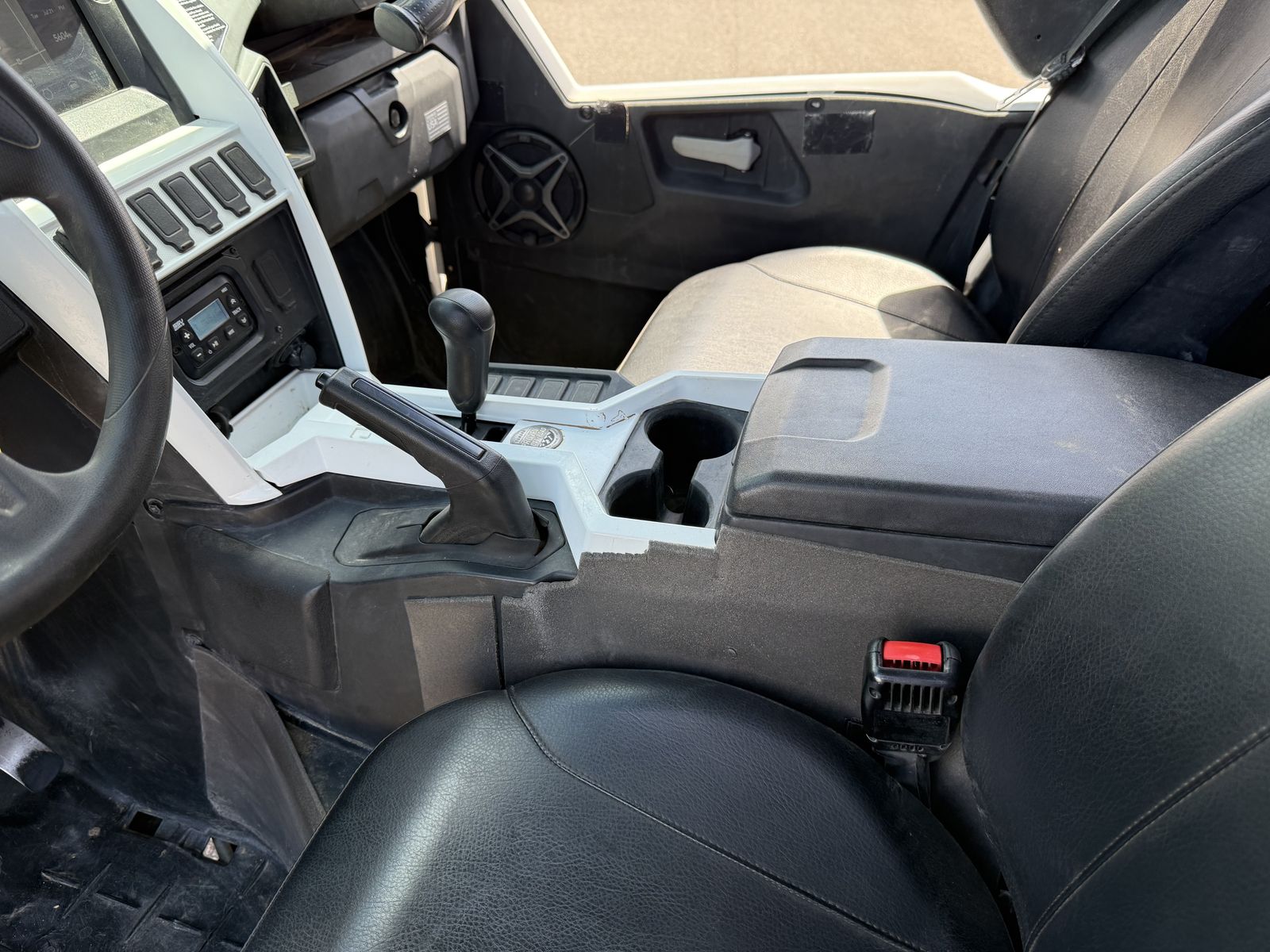 Main image 24