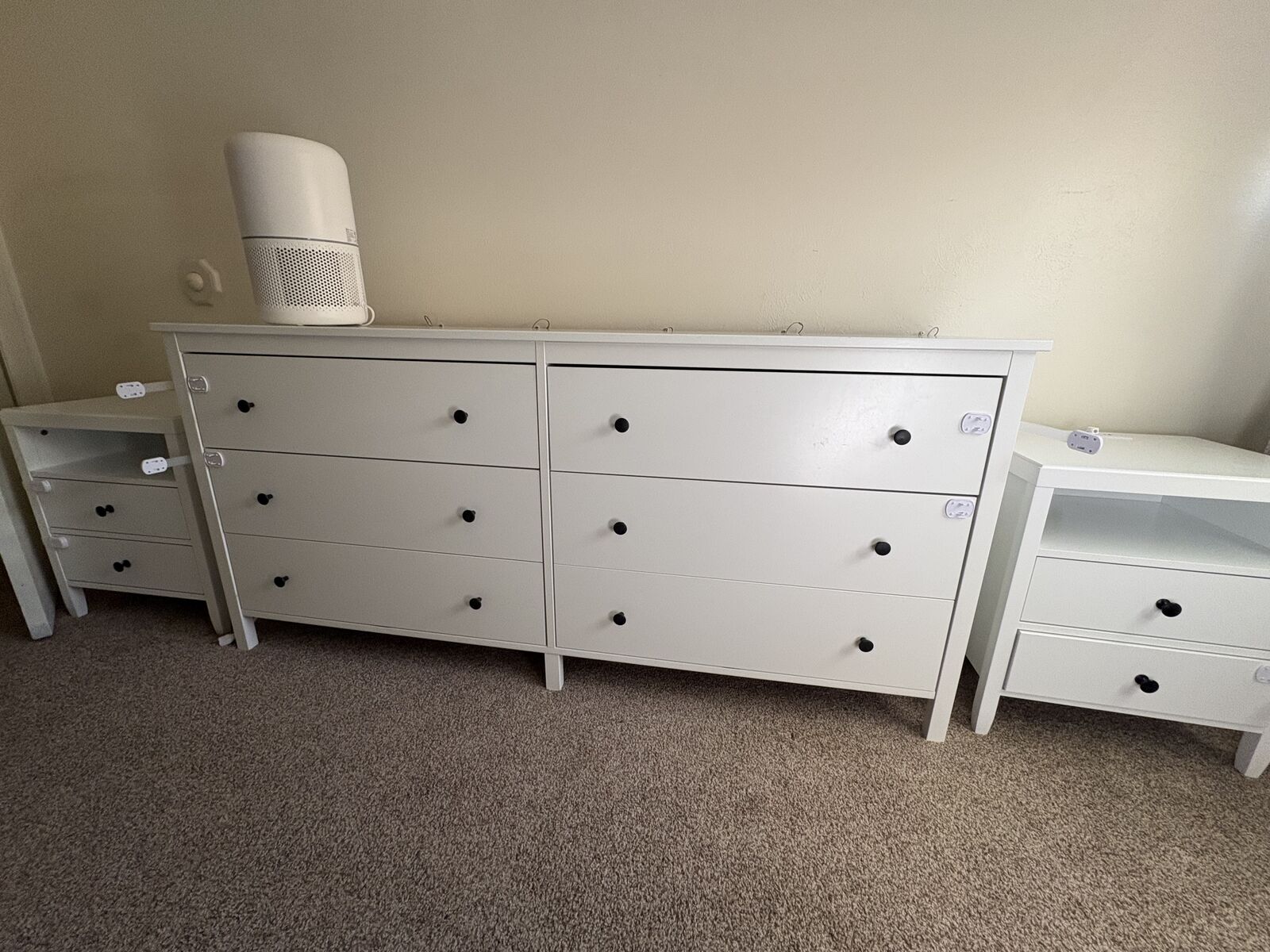 Dresser / Nightstands