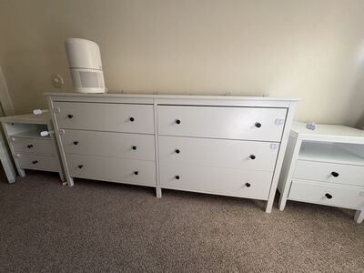 Dresser / Nightstands