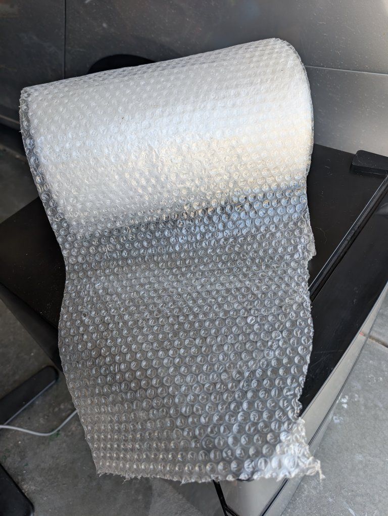 Large Bubble Wrap Roll for Packing and Shipping