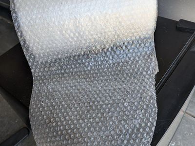 Large Bubble Wrap Roll for Packing and Shipping