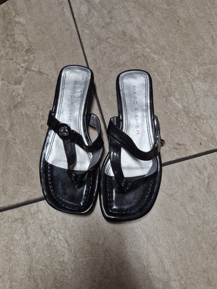 BRAND NEW MARC FISHER SIZE 6