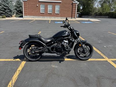 2023 Kawasaki Vulcan S650 'Cruiser' 6 speed motorcycle- 1 owner
