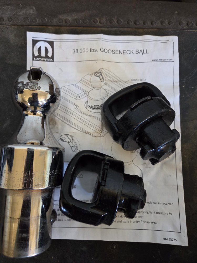 Gooseneck ball hitch- Mopar