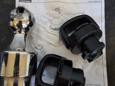 Gooseneck ball hitch- Mopar