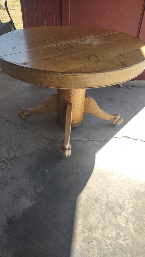 Vintage Dinner Table
