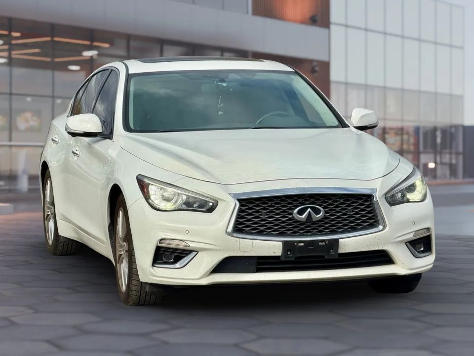 2021 Infiniti Q50 Luxe