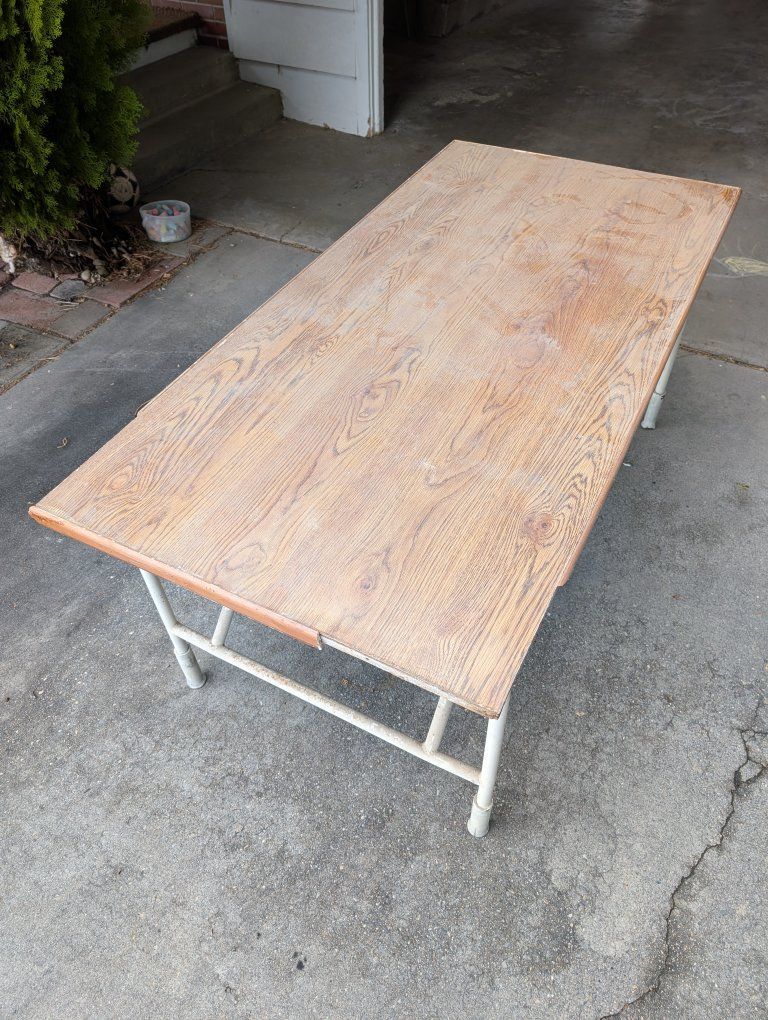 metal desk table