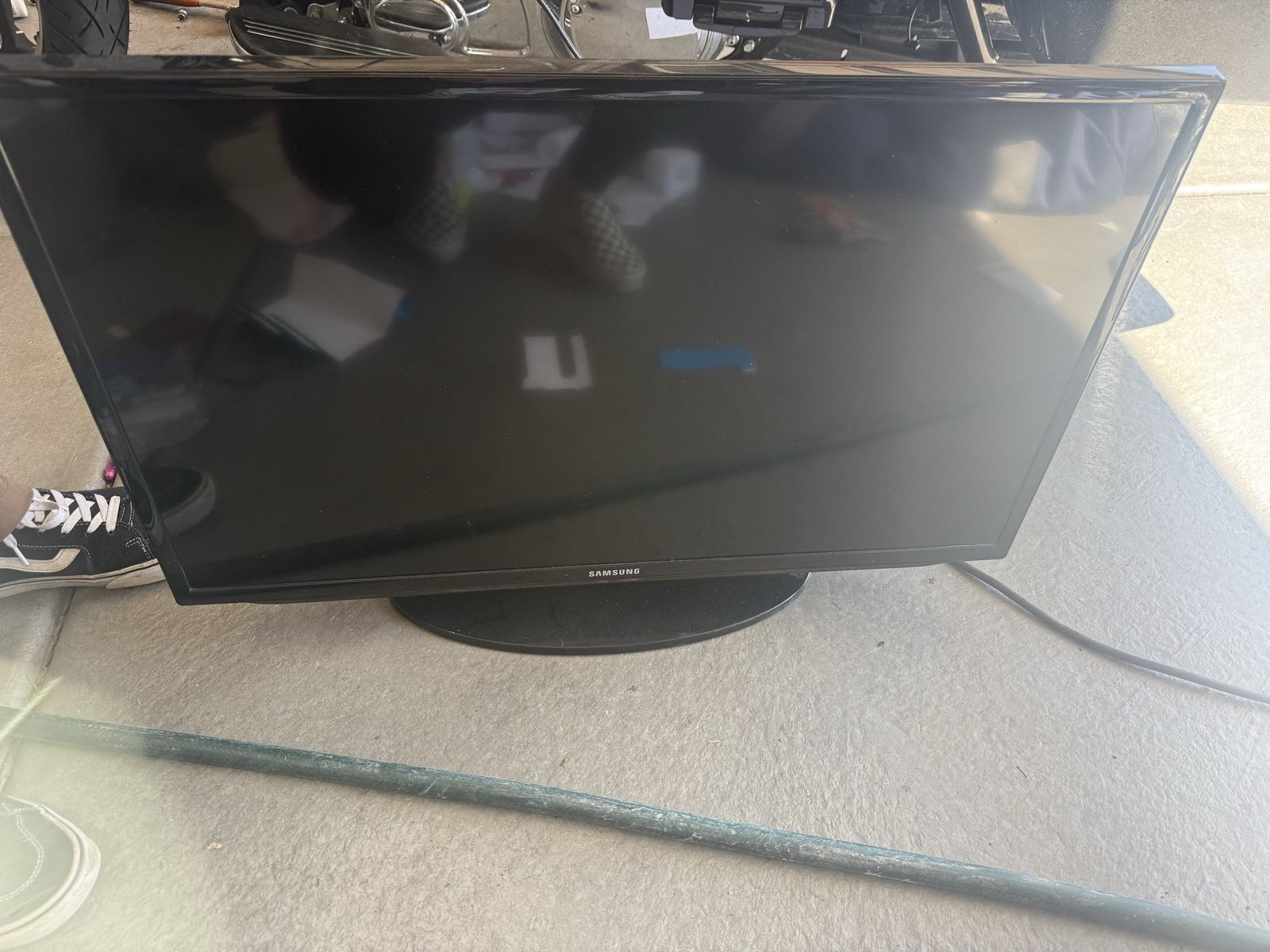 32 inch Samsung smart tv