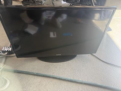 32 inch Samsung smart tv