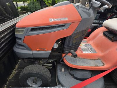 Husqvarna Y2H20K46 Riding Mower - dead transmission - engine runs