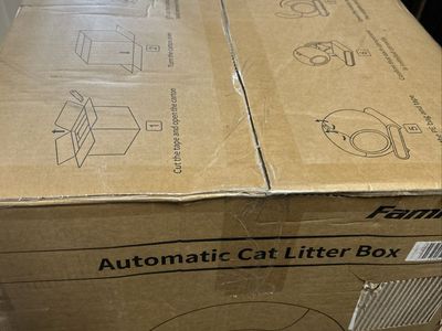 Famistar Automatic Self-Cleaning Cat Litter Box - Smart Pet Waste Management System