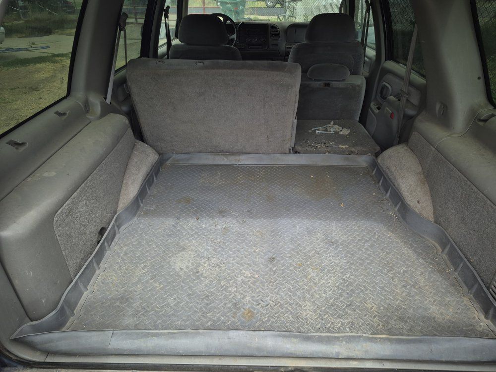 Main image 6