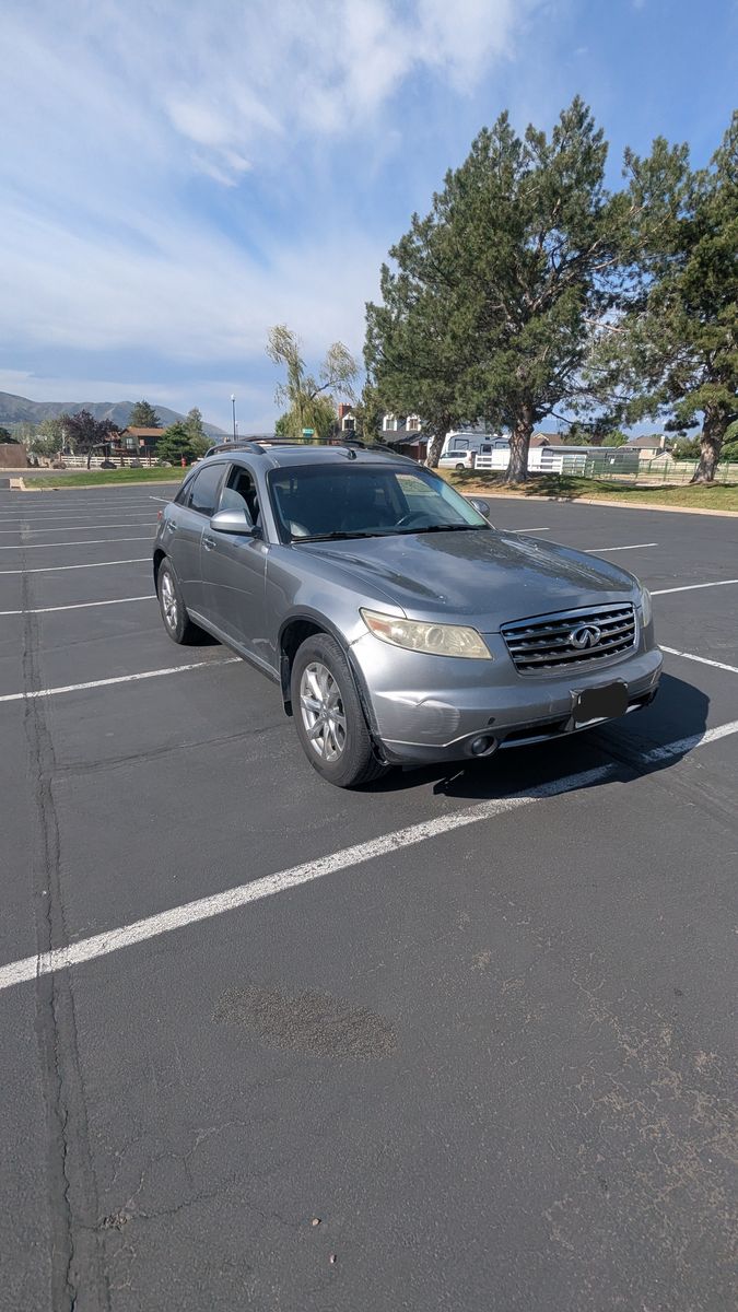 2007 Infiniti FX35 Base
