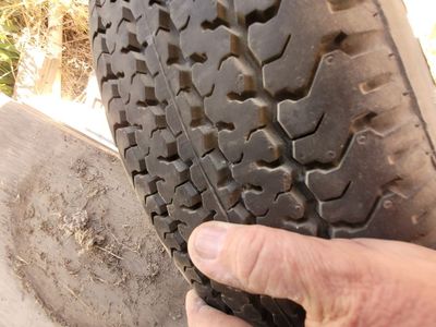 Trailer tire