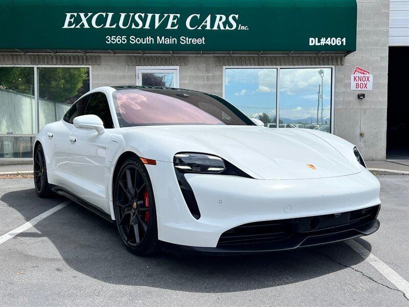 2024 Porsche Taycan GTS