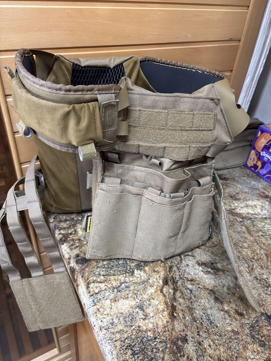 Tactical Vest, Plate Carrier, or Chest Rig - Tan/Coyote with Magazine Pouches