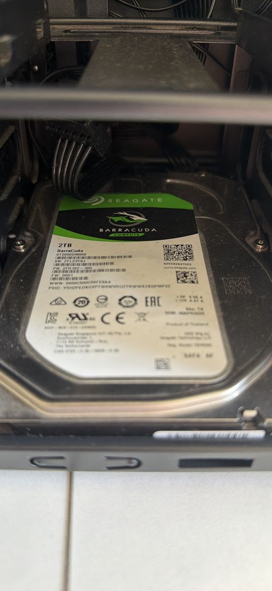 Main image 4