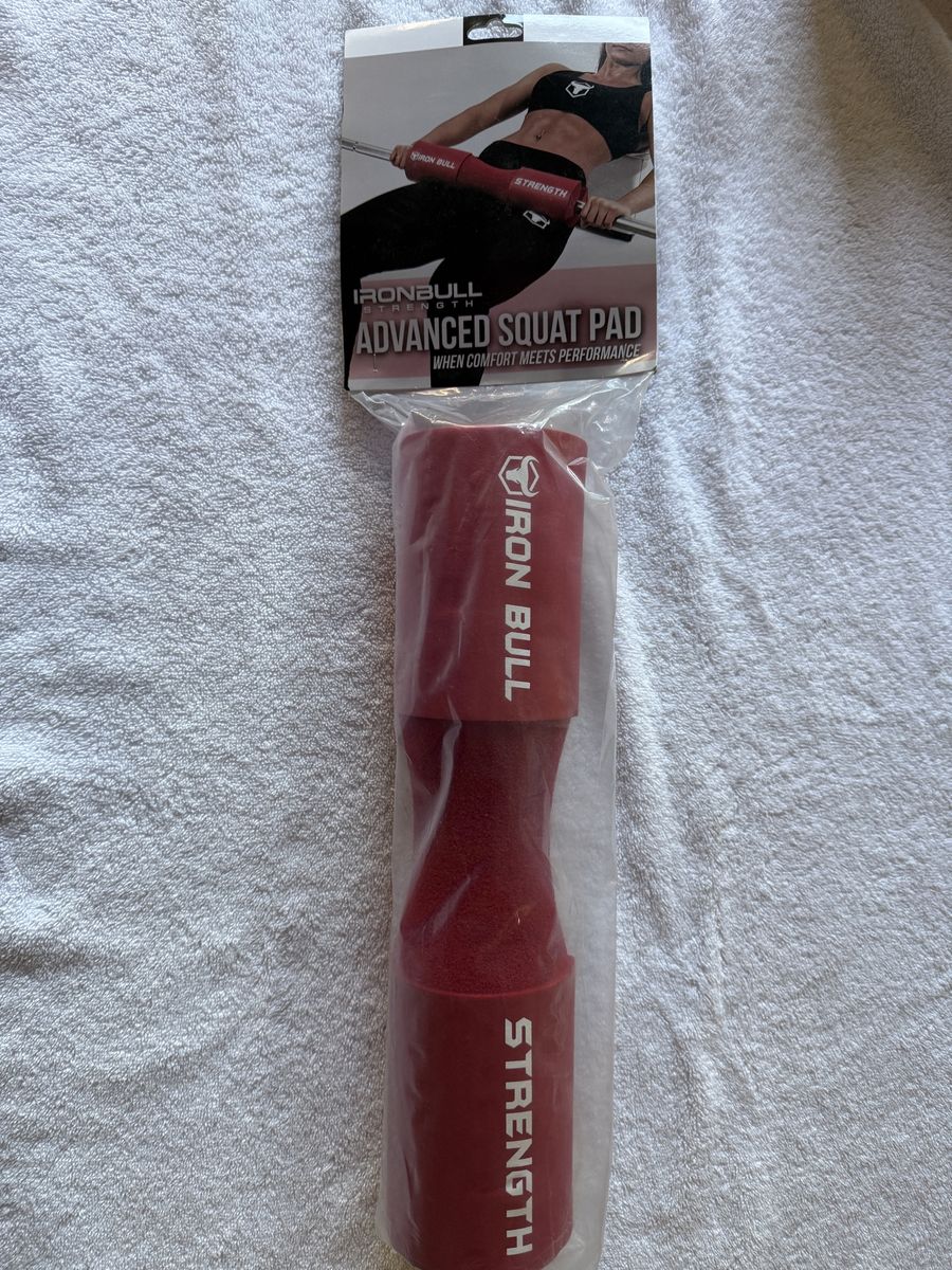 Iron Bull Strength Advanced Squat Pad Barbell Cushion Red - New in Packaging
