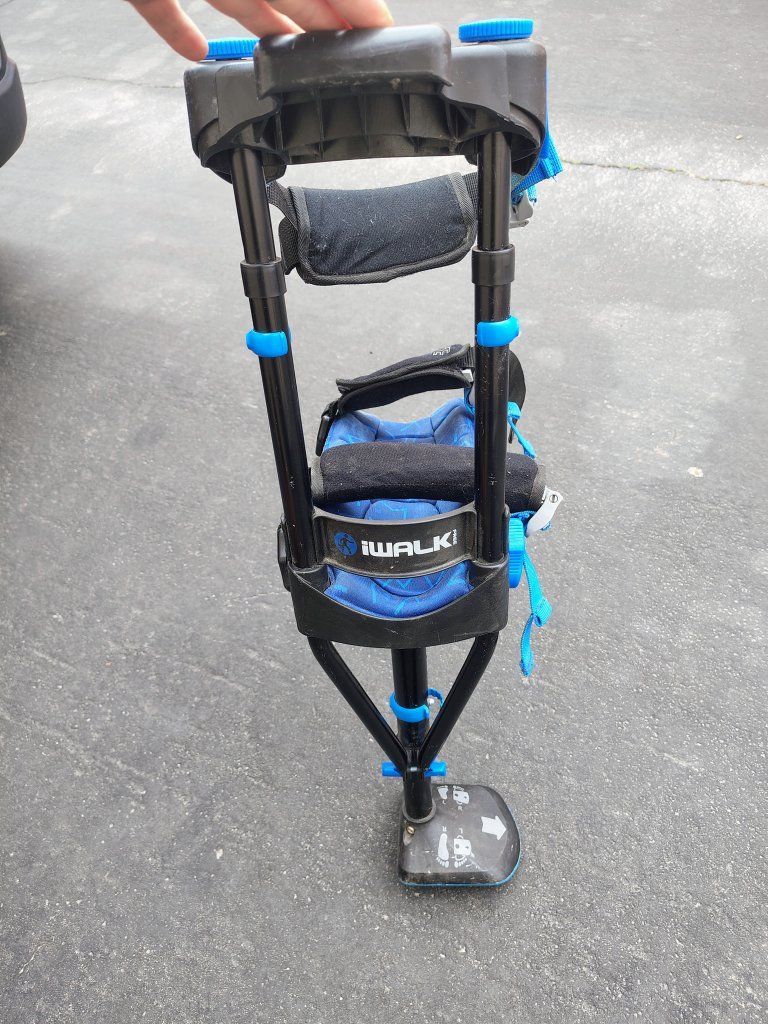 iWALK 3.0 Hands Free Crutch – Complete