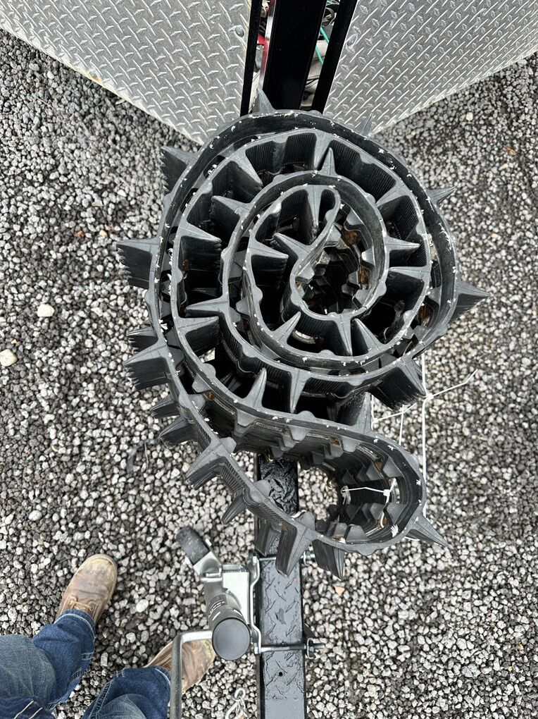 159 Camoplast Challanger Track