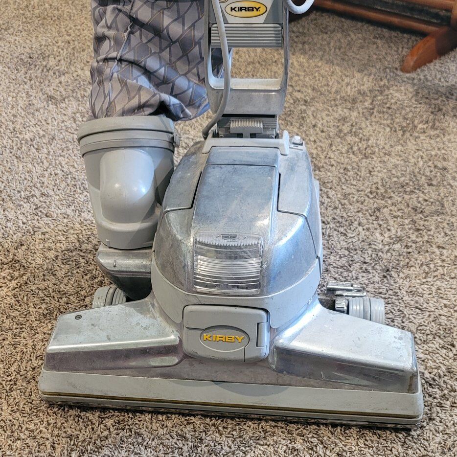 Klrby Vacuum with accessories