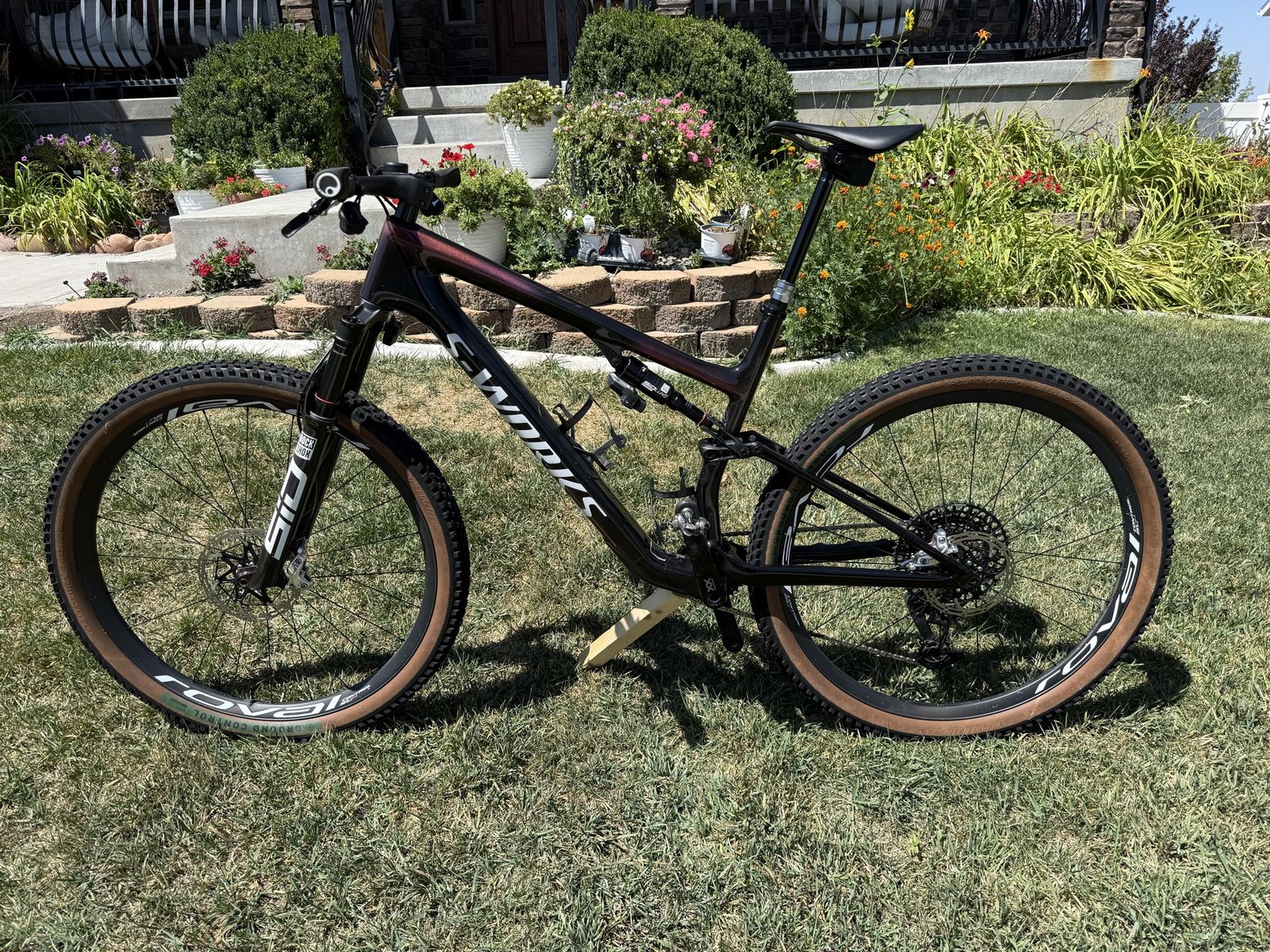 2024 S-Works Epic 8 XL Mountain Bike