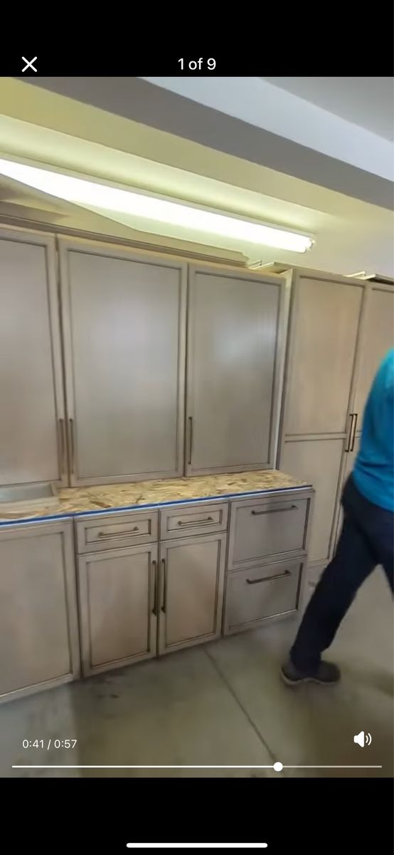 Custom Kitchen Cabinet Set with Upper Cabinets, Drawers, and Hardware