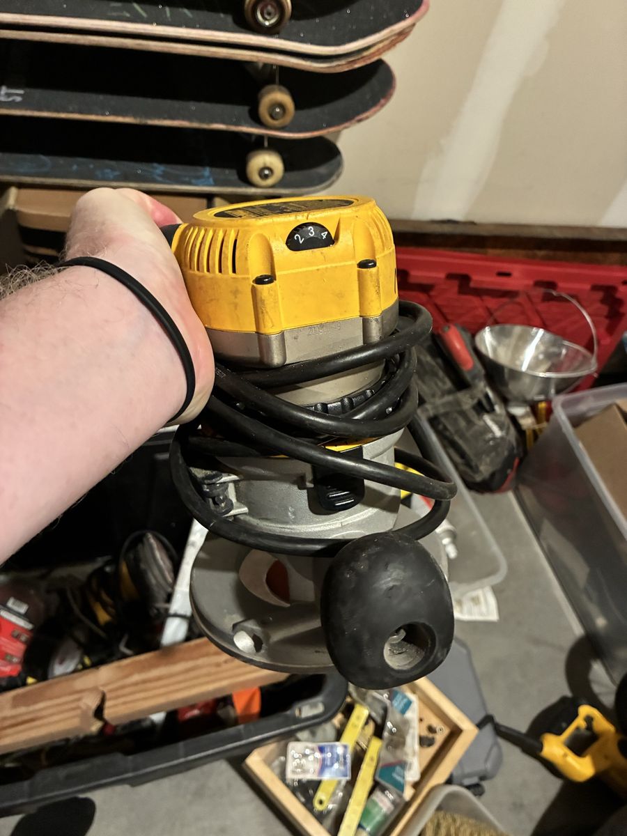 Dewalt Router (corded)