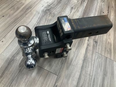 B&W TRI BALL ADJUSTABLE DROP HITCH