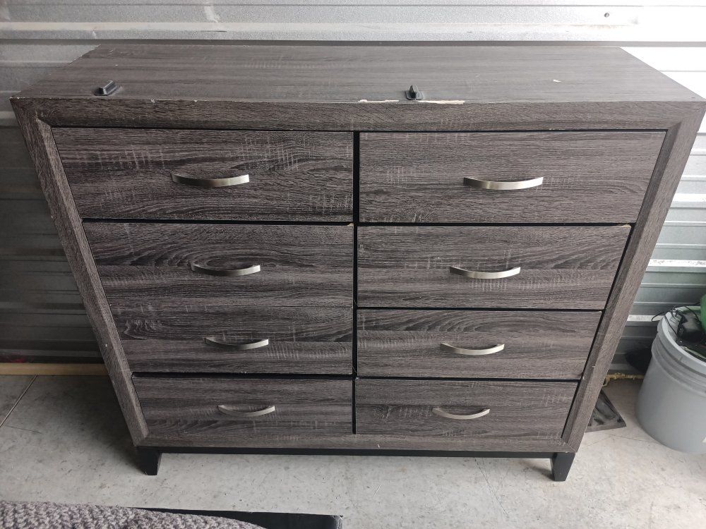 Rustic Gray 8-Drawer Dresser with Silver Handles