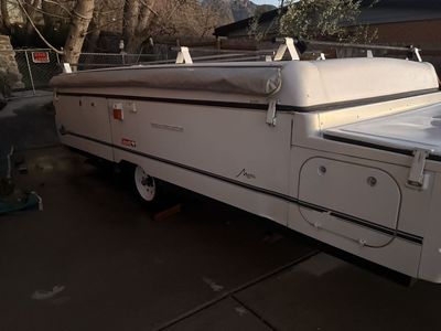 2004 Coleman POp Up Trailer