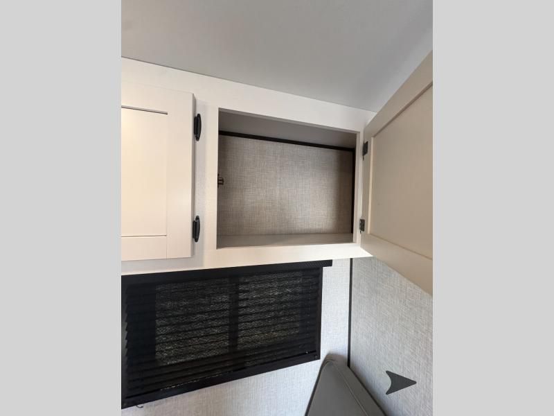 Main image 14
