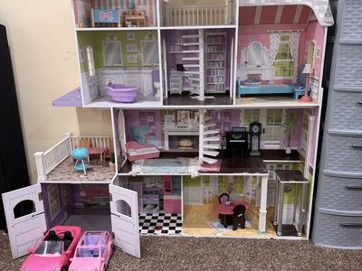 KidKraft Grand View Mansion Dollhouse with Furniture & 2 Barbie Cars