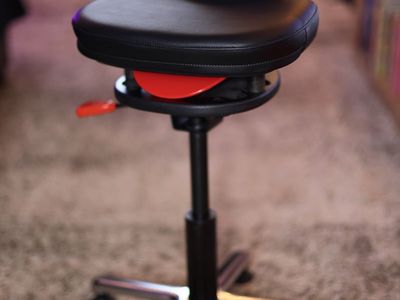 QOR360 Active Chair for Core Stabilisation and Relieving Back Pack - Like New!!!