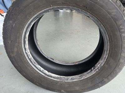 Free tire 225/60R16